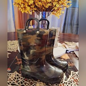 Camouflage Rain Boots